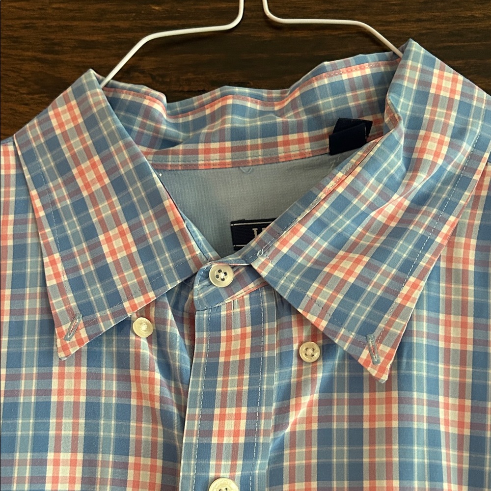 Men's Button-Down Plaid Shirt in Blue and Pink - Picture 3 of 7